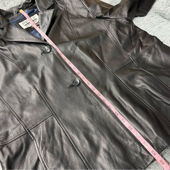 Pelle Studio Wilson’s Two Button Black Leather Jacket Size 1x - Picture 6 of 9
